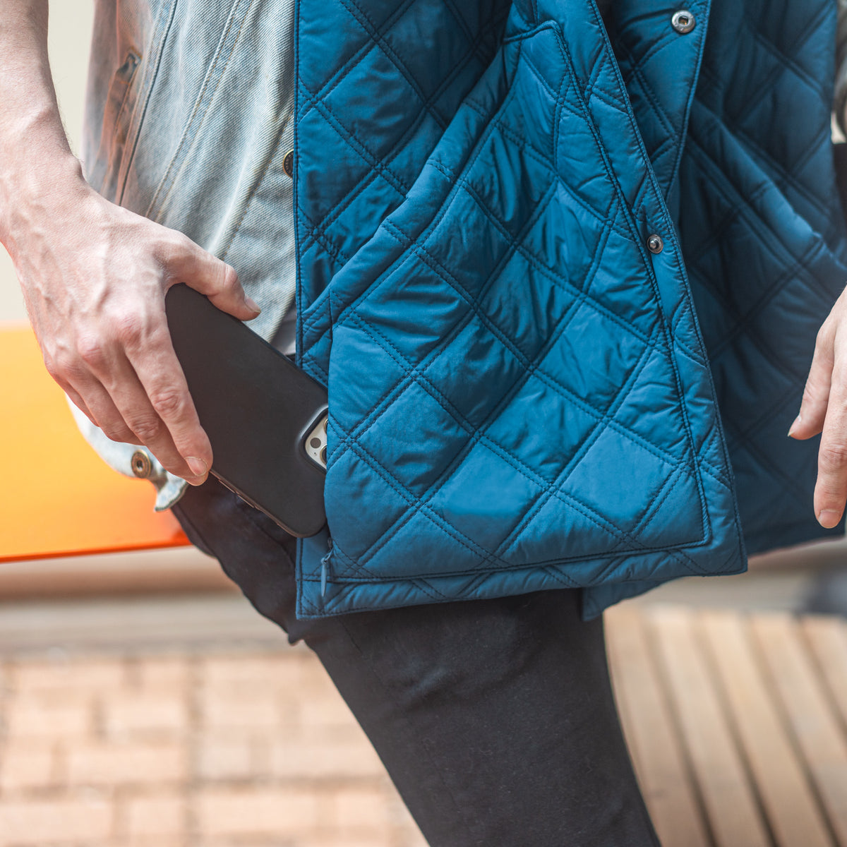 Puffer Hug - 418 Scarf