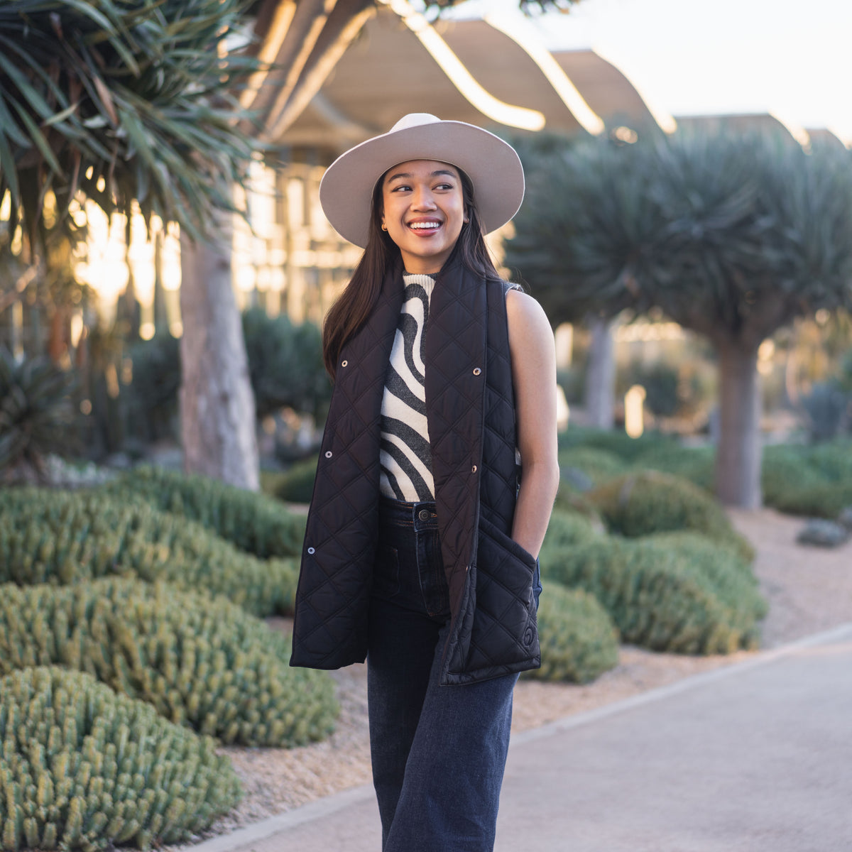 Puffer Hug - 418 Scarf